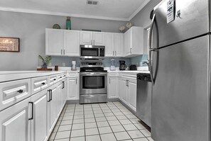 Interior - Magnolia North 4827-104 (Myrtle Beach)