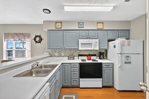 Interior - Waterway Village 16I (Myrtle Beach)