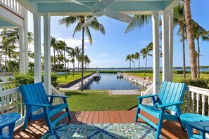 Terrace/patio - Waterfront Luxury Villa With Sunset Views and Boat Slip (Marathon)