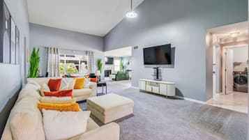 House (3 Bedrooms) | Front of property