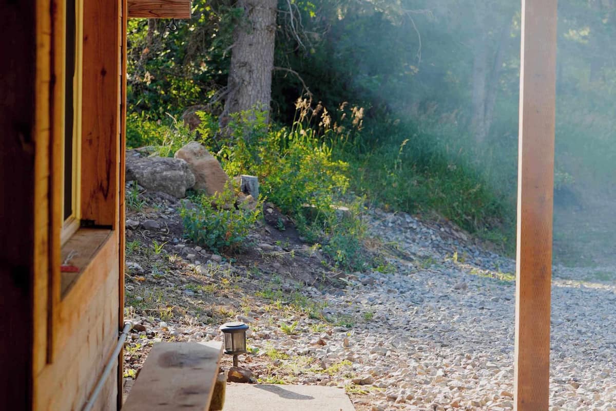 Chalet (1 Bedroom) | Property grounds