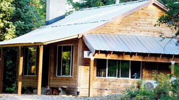 Chalet (1 Bedroom) | Interior