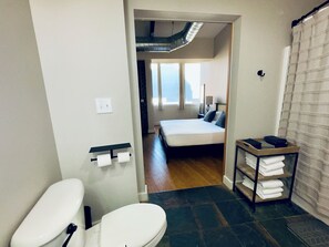 Interior - Brooks (Nashville)