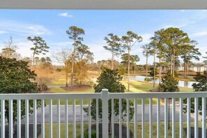 Interior - Deja Blue @ World Tour Golf (Myrtle Beach)