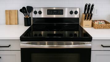 Apartment (1 Bedroom) | Interior