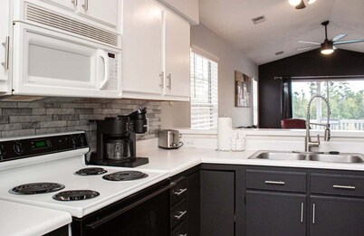 Waterway Village 18G