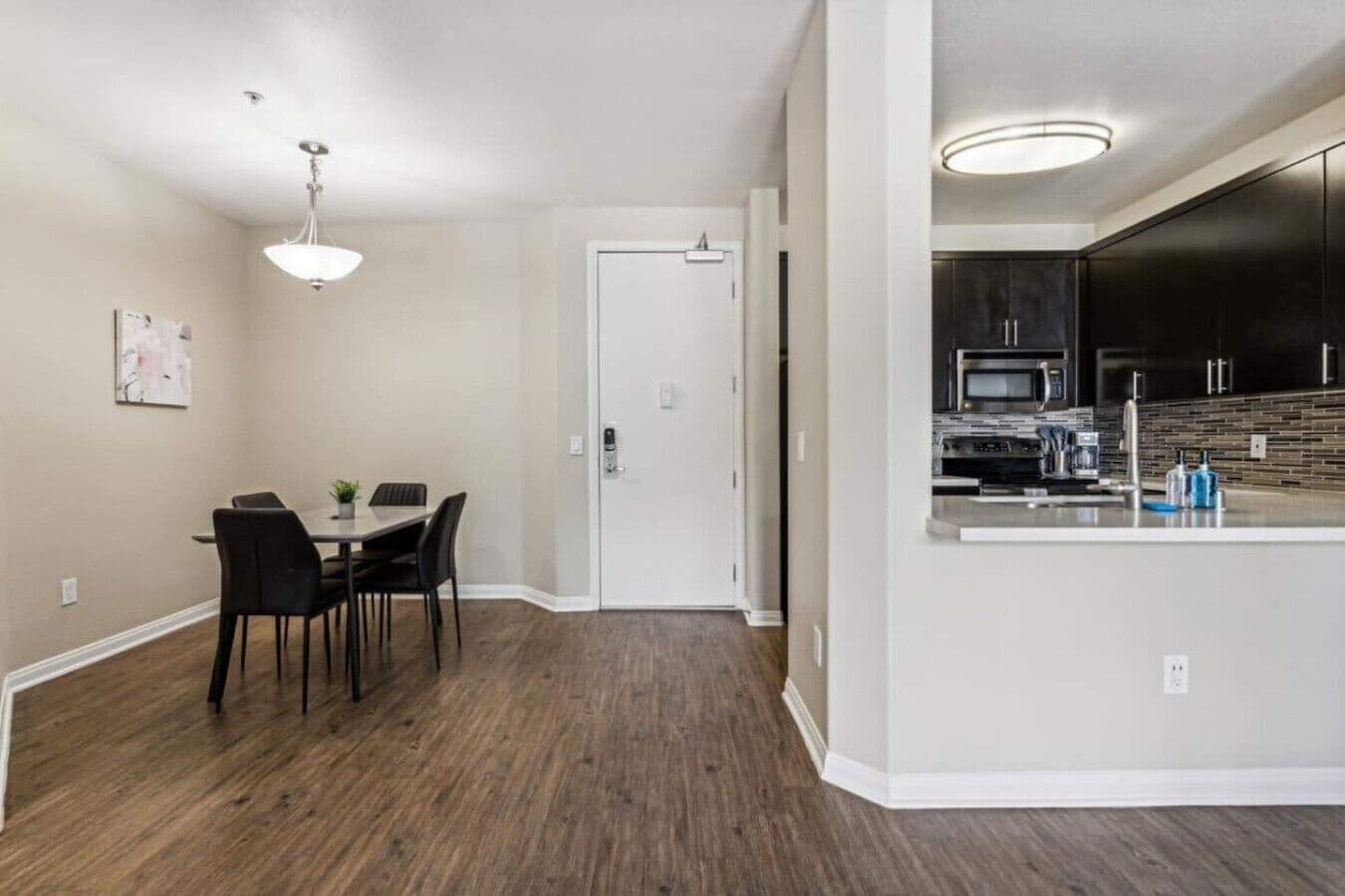 Apartment (1 Bedroom) | Interior