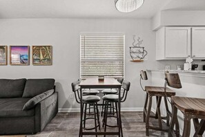 Interior - Maison Place I (Myrtle Beach)