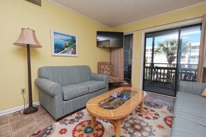 Interior - Pelican Landing 125 (Myrtle Beach)