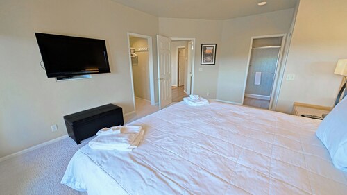 Mt Bachelor Village 331