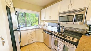 Interior - Mt Bachelor Village 424 (Bend)