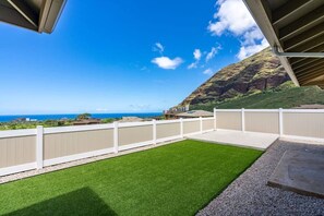 Interior - Marbella Lane - Serene & Lovely MT Ocean Views (Waianae)
