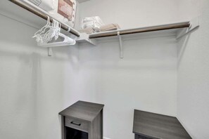 บ้านพัก (3 Bedrooms) | ภายใน