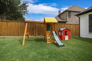 House (5 Bedrooms) | Interior - Kingsford House (Frisco)