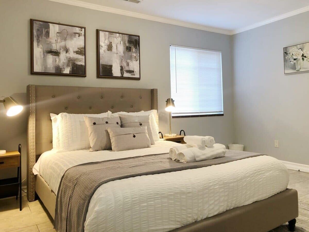 House (2 Bedrooms) | Interior