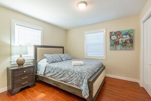 House (3 Bedrooms) | Interior - Marbella Lane - 3BR Upprlvl Dtwn SJ Ldry (San Jose)