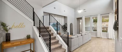 House (4 Bedrooms) | Front of property