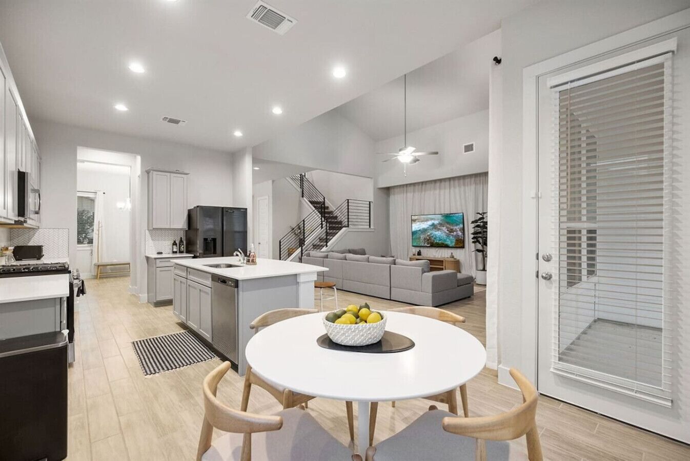 Rumah (4 Bedrooms) | Interior