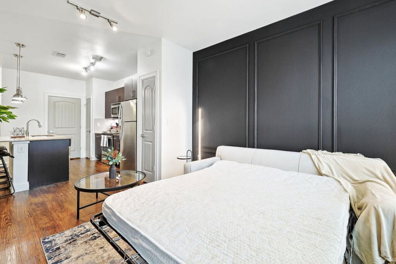 Apartment (1 Bedroom) | Interior