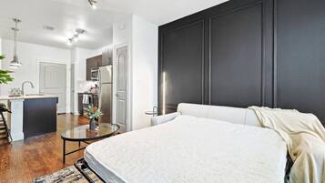 Apartment (1 Bedroom) | Interior