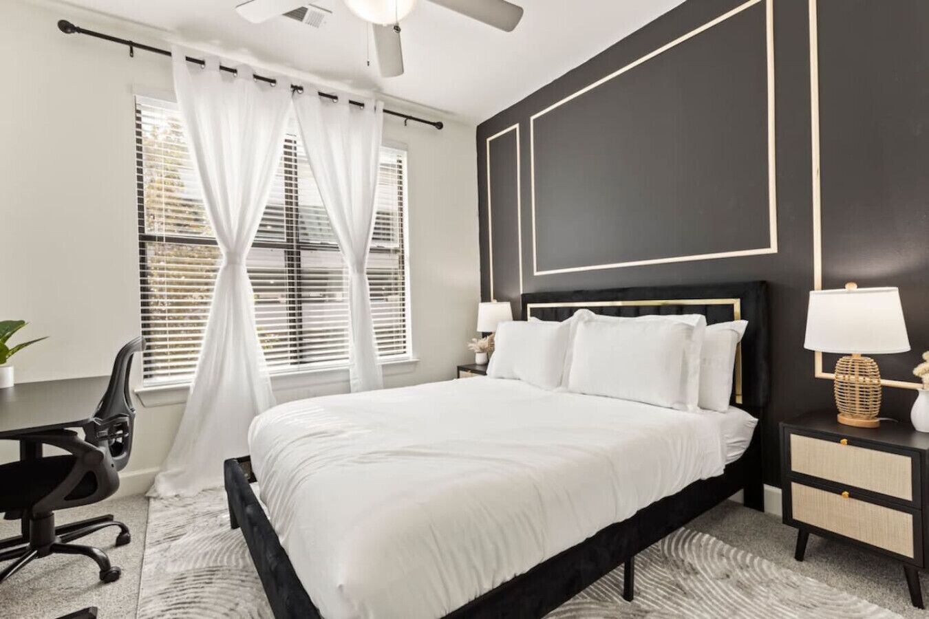 1 habitación y espacio para trabajar con laptop 