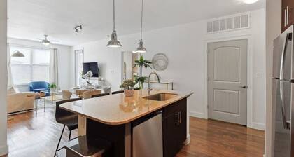 Elegant 2B Near Legacy West Wi-fi, Fitness, Pool