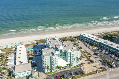 Coconut Palms Beach Resort 4312