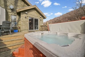 Interior - Spacious Park City Retreat With a Private Hot Tub (Park City)
