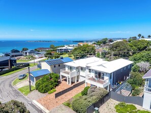 Exterior - Wilkinson Ave, Hayborough close to Victor Harbor (Hayborough)