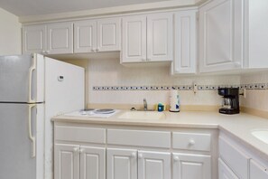 Interior - Daytona Beach Resort 410 - Sunrise Joy (Daytona Beach)