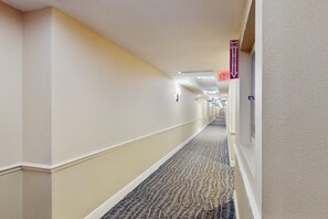 Interior - Daytona Beach Resort 801 (Daytona Beach)