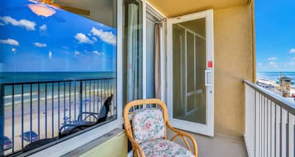 Pirates Cove 427 - Atlantic Skies