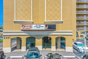 Interior - Pirates Cove 427 - Atlantic Skies (Daytona Beach Shores)