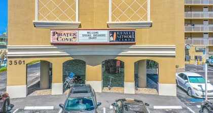 Pirates Cove 427 - Atlantic Skies