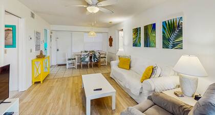 Sea Woods Condo 131 - Coastal Hide Away