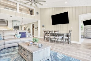 Interior - Sea Dunes A1- Dream Catcher (New Smyrna Beach)