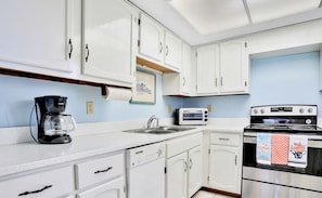 Interior - Castle Reef 110 - Seaside Serenade (New Smyrna Beach)