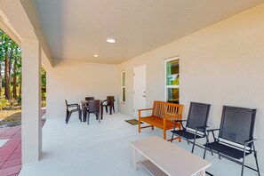 Interior - Tropical Haven Retreat (Palm Bay)