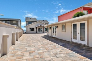 Interior - Atlantic Sunrise Home (Daytona Beach Shores)