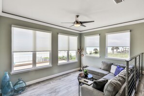 Interior - Atlantic Sunrise Home (Daytona Beach Shores)