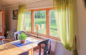 Interior - 2 bedroom beautiful home in Sandhem (Sandhem)