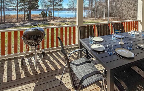 Nice home in Långserud with WiFi