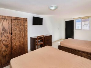 Standard Room | Desk, laptop workspace, free WiFi