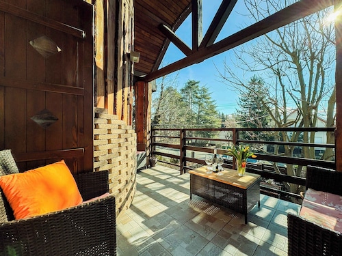 Holiday home near the water with air conditioning and Wi-Fi