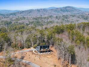 Exterior - Private Luxe Cabin: Views+Hot Tub+Fire Pit+Bowling+Kids Play Area (Mineral Bluff)