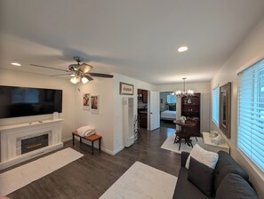 TV connectée, cheminée