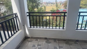 Unclassified image, 5 of 26, button - Relax in this Deluxe villa with access to airport, SGR & Nairobi National Park (Nairobi)
