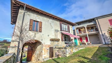 Casa familiare, camere multiple (Casa al Castello) | Esterni