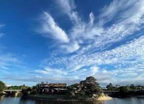 Miscellaneous - Stylish 5 Bedroom house in Mermaid Waters – Waterfront Bliss (Mermaid Waters)