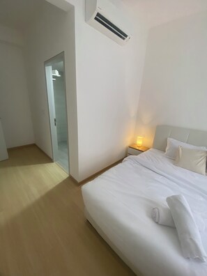 Family Apartment, Pool View - becentral residence i-city (Shah Alam)